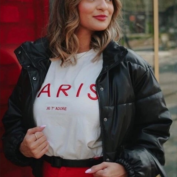 White Tee Red Embroidery Text Print Shirt Short Sleeve, Drop Shoulder Oversized - Picture 9 of 12